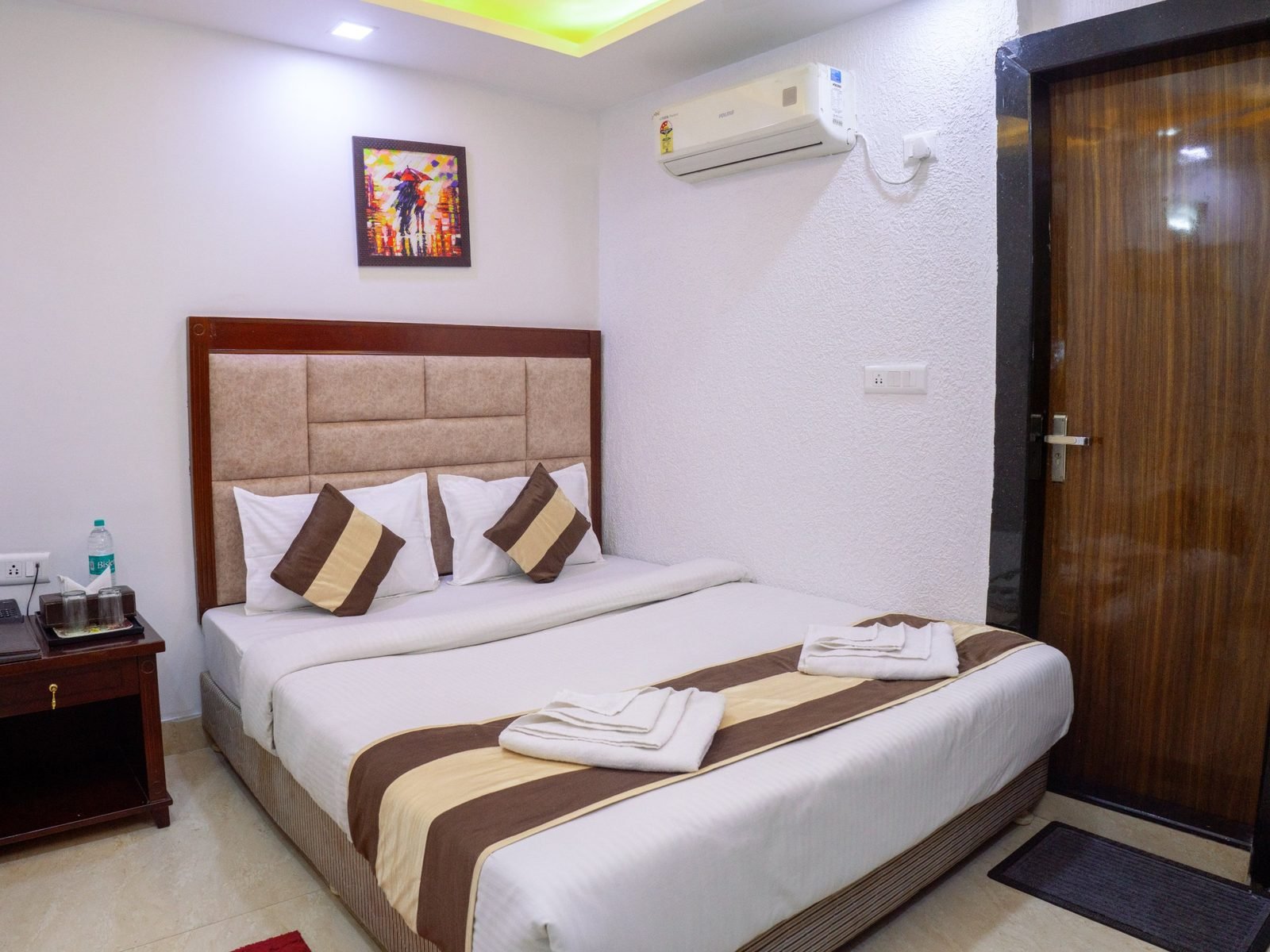 Deluxe Room – photo 1